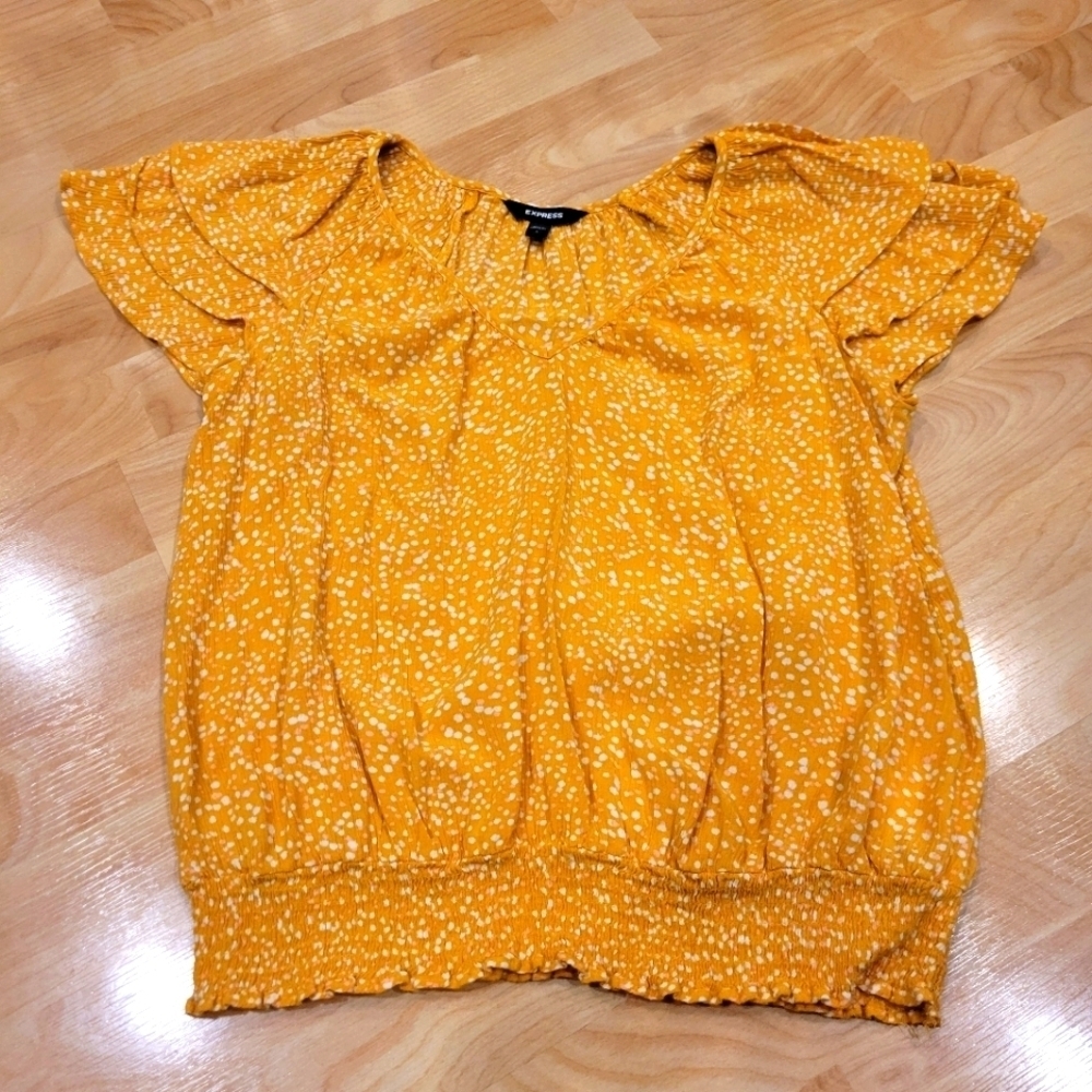 Express Flutter sleeve v-neck Top Yellow Size small